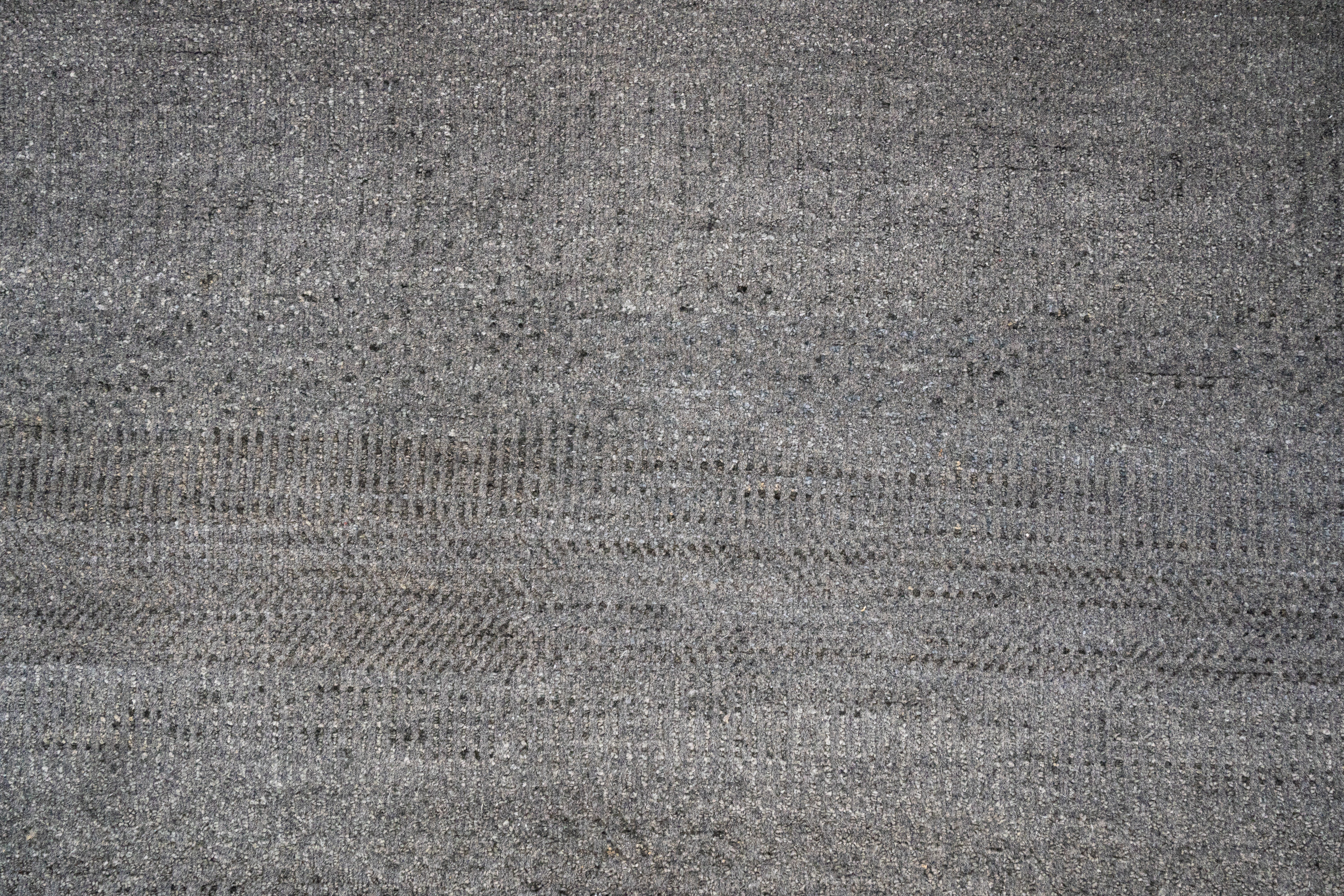 Handknotted Carpet, DIA - 1092 MCN, Dark Grey & Black